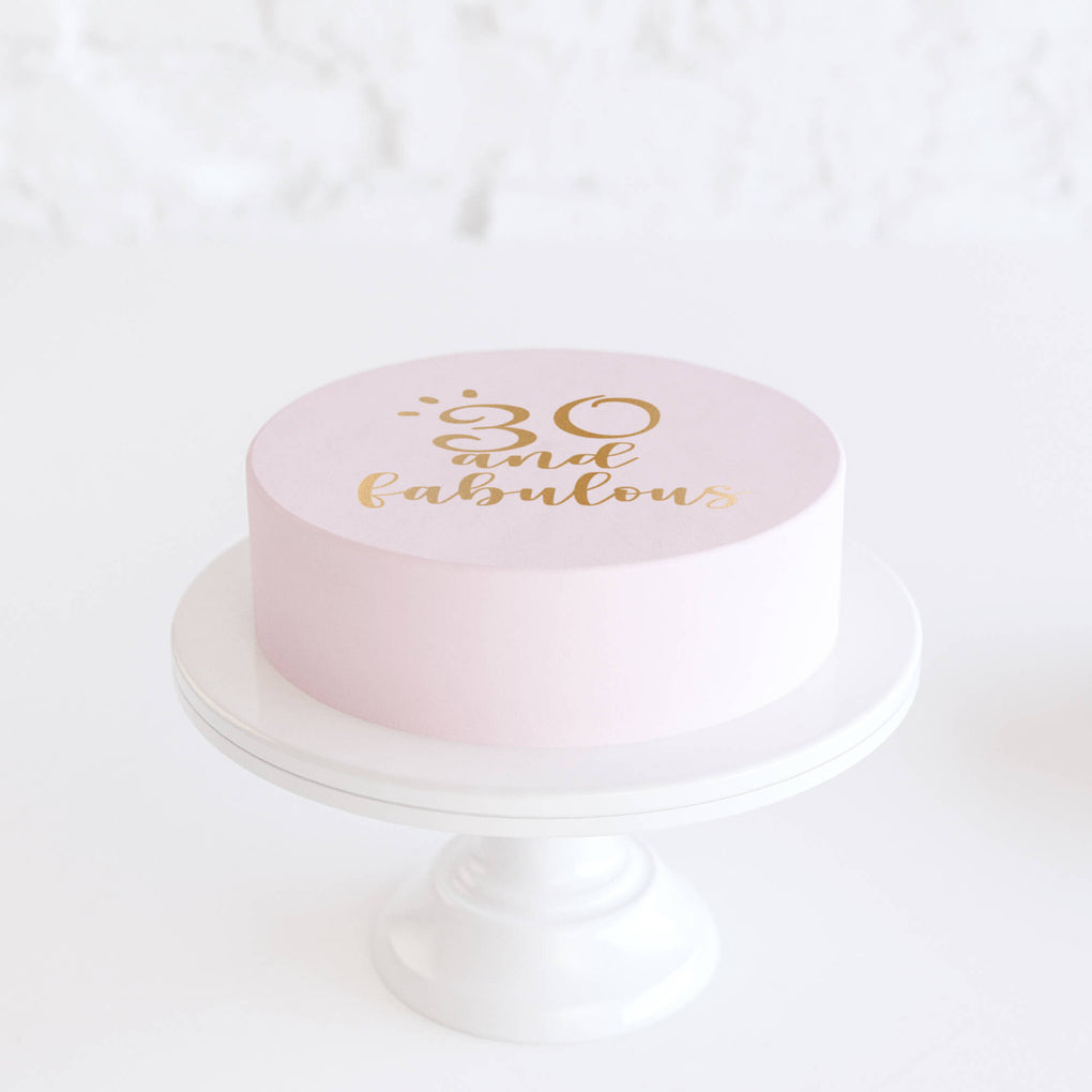 Bolo de aniversário 30 anos rosa com cobertura de açúcar e icing – Love In  a Cake